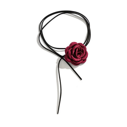 Choker con rosa